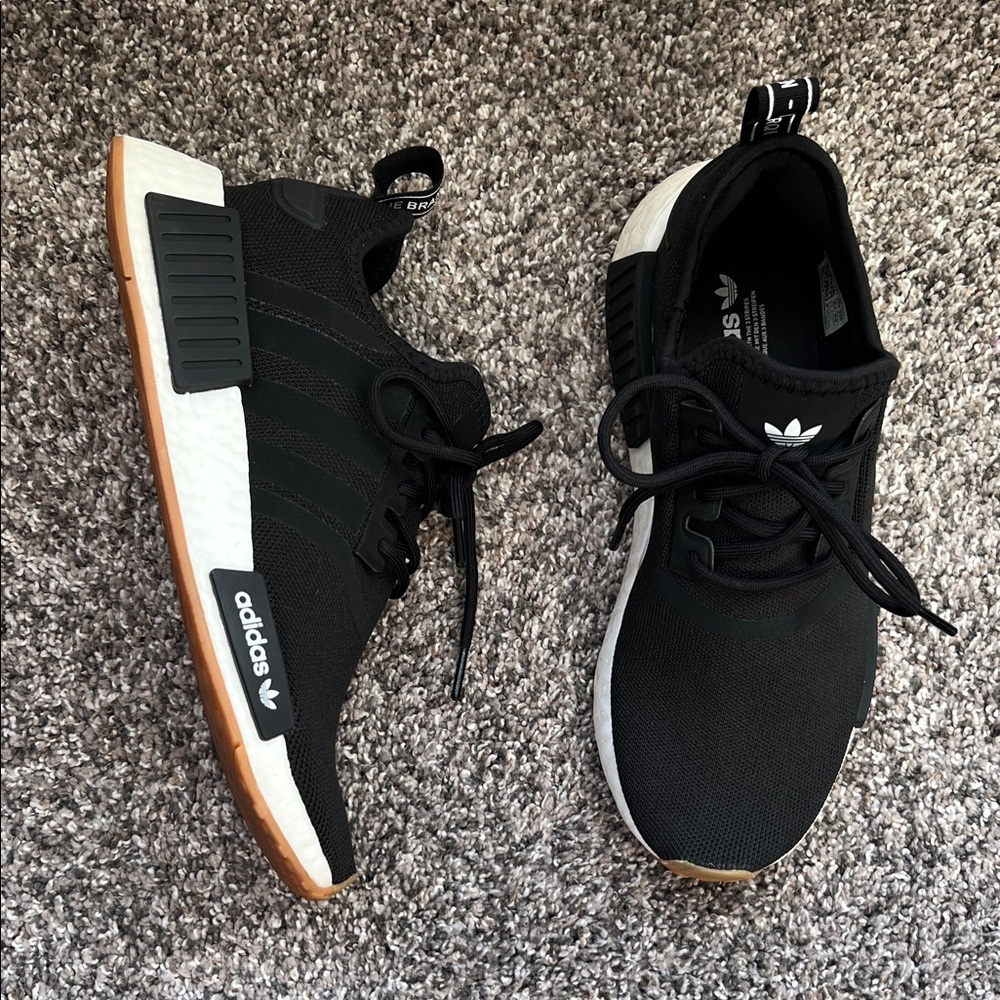 Men’s Adidas NMD_R1 Primeblue Black Gum